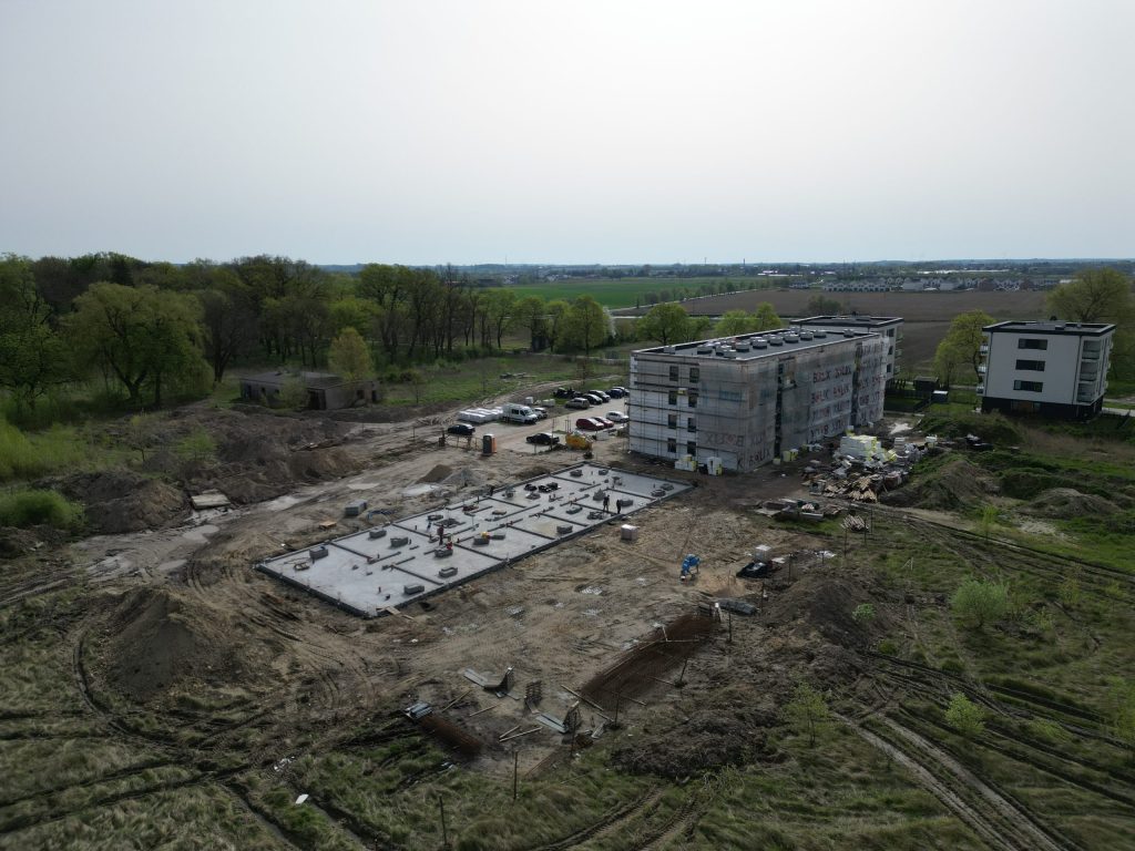 Plac budowy budynku E w Osiedlu Gwiazdowo.