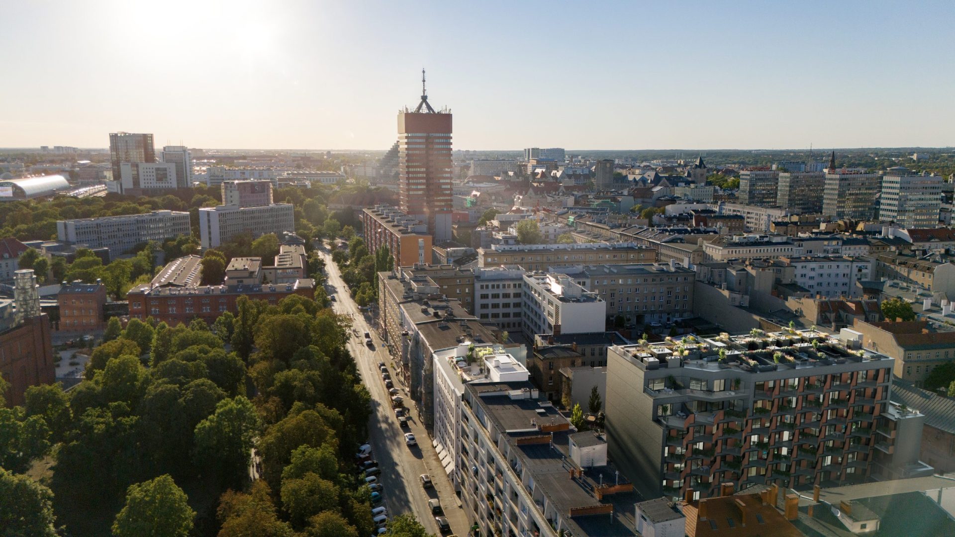 White MAD: APARTAMENTY Z ZIELENIĄ. TAK BĘDZIE WYGLĄDAĆ OGRODOWA 12 W POZNANIU